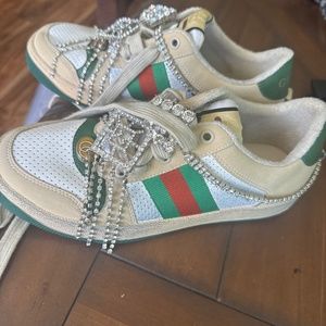 37 Gucci sneakers